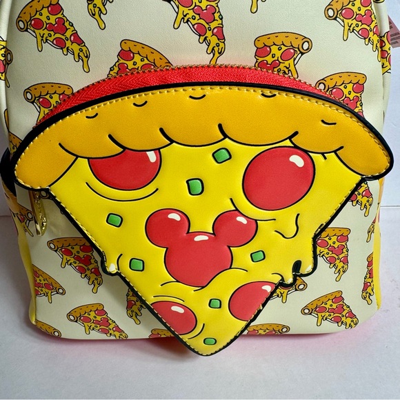 NWT. Disney Mickey Mouse Pizza Loungefly Mini Backpack – Disney Eats. - Picture 4 of 13